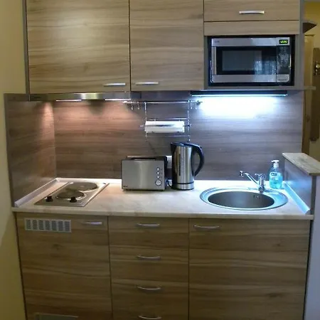 Three Dolphins With A Rooftop Terracе Hotel Varna