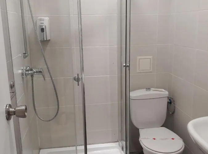 Three Dolphins With A Rooftop Terracе Hotel Varna