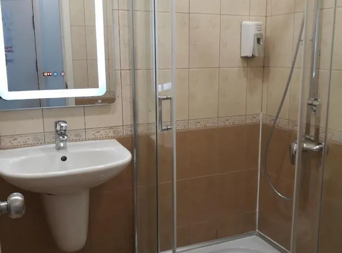 Three Dolphins With A Rooftop Terracе Hotel 3*