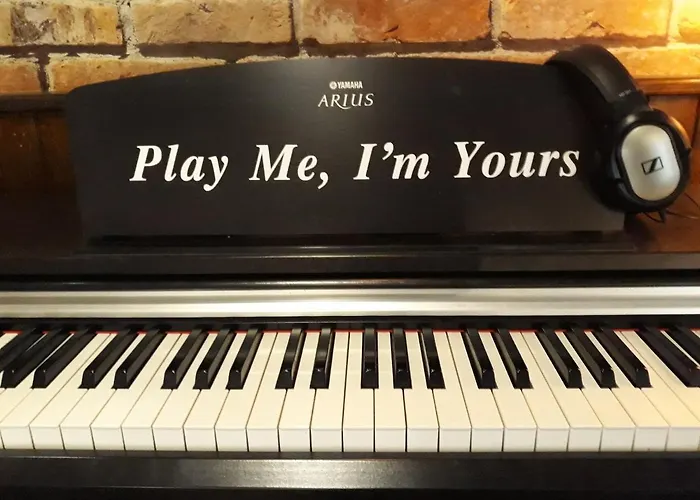 Three Dolphins With A Rooftop Terracе Hotel Varna